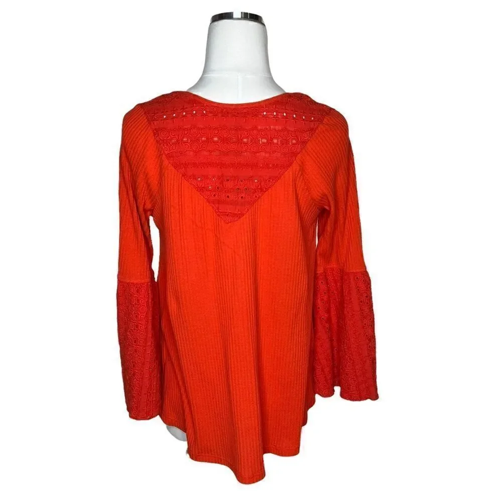 Free People Women’s Parisian Nights Bell Sleeve Blouse Top Size XS